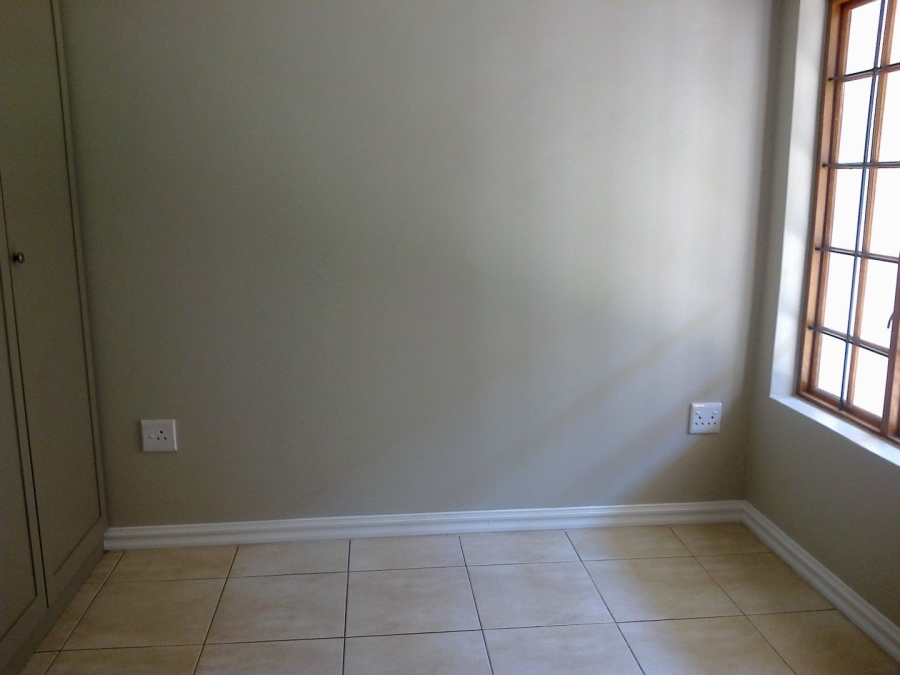 To Let 1 Bedroom Property for Rent in Die Bult North West